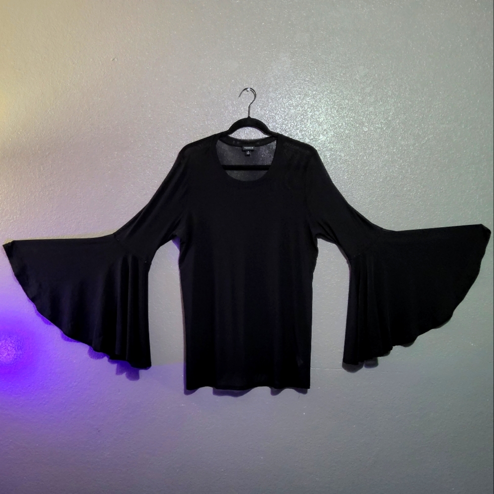 TORRID bell sleeve mesh top
